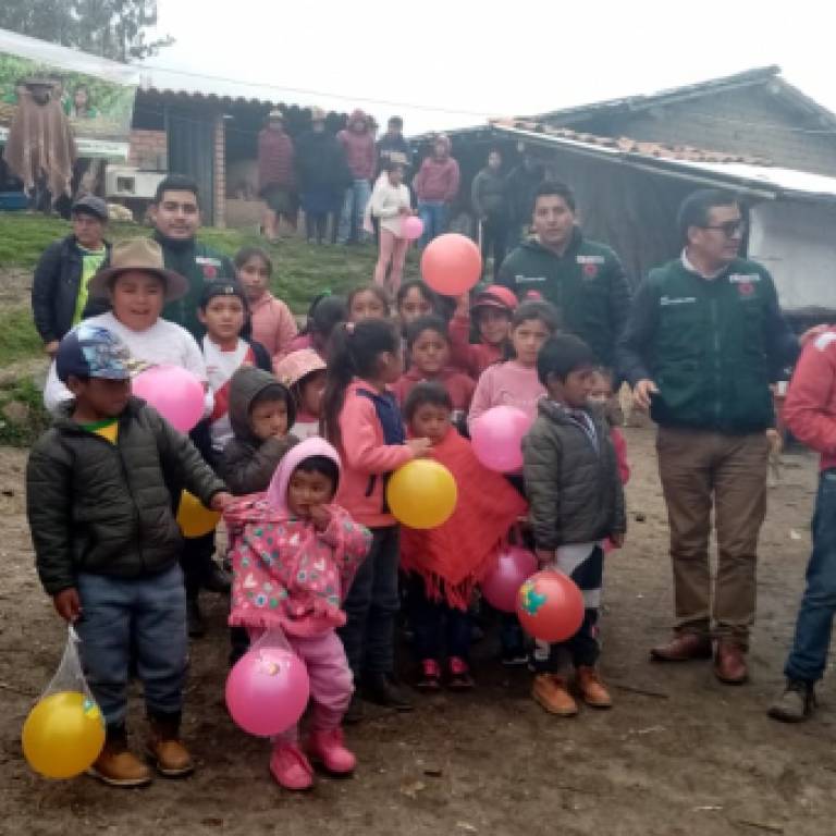 LA ENA y las actividades con la población de las provincias de Bolívar y Santiago de Chuco